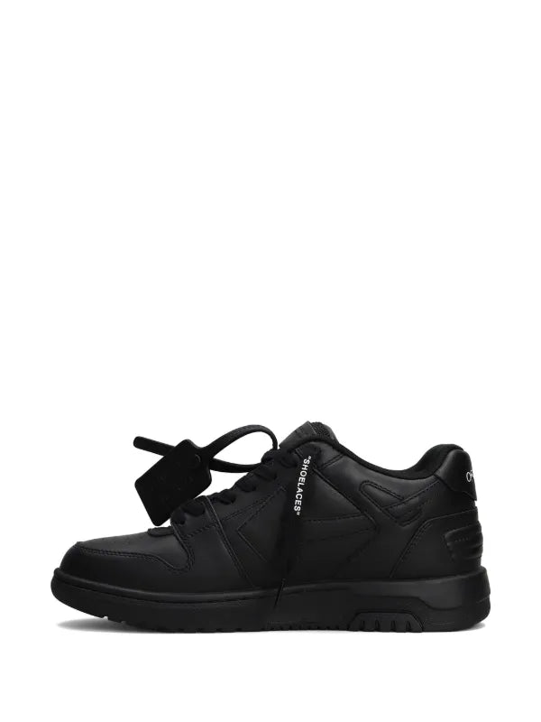 Off-White
Out Of Office leather sneakers