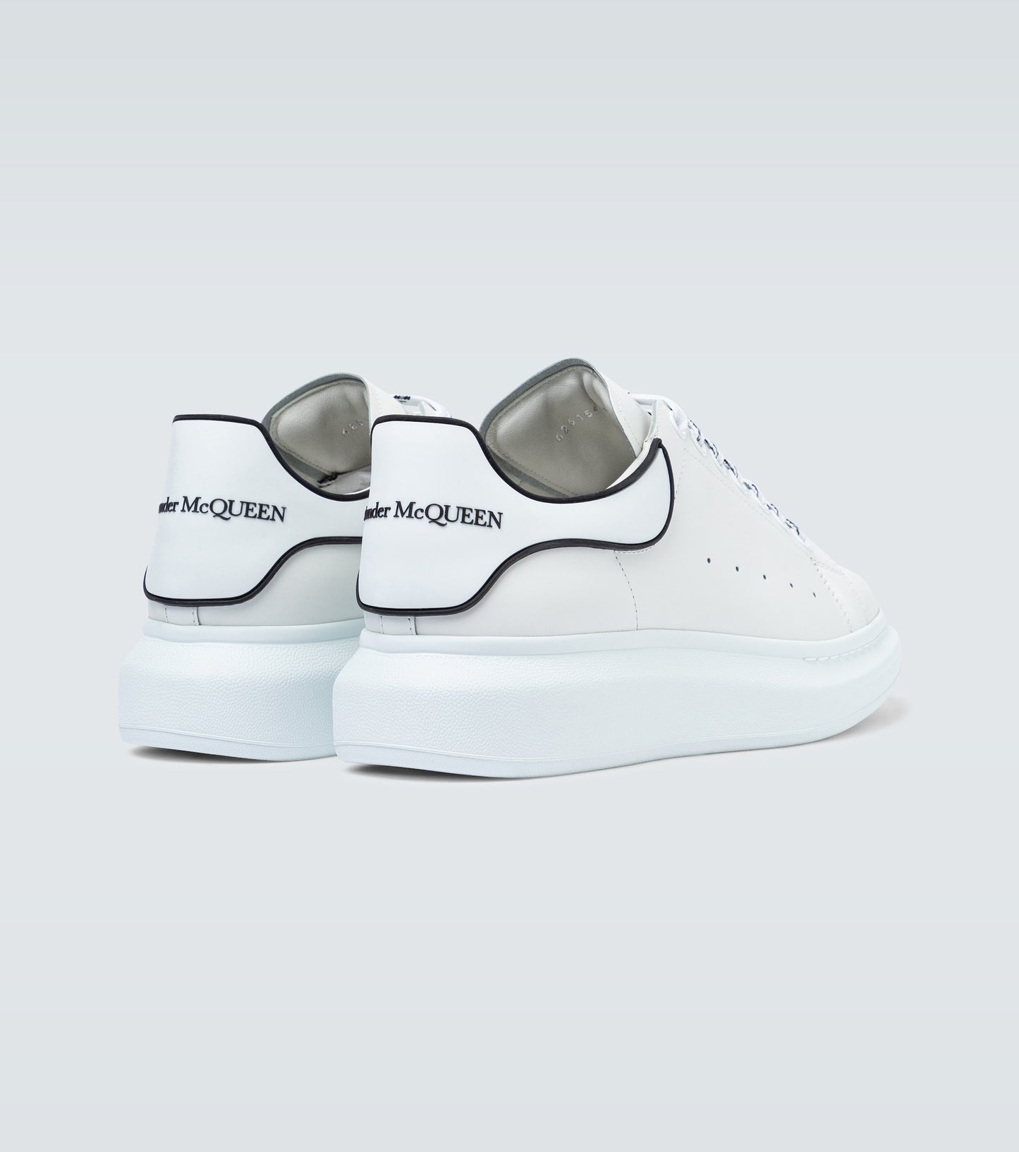 Alexander McQueen Oversized sneaker in   White/black
