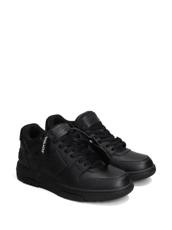 Off-White
Out Of Office leather sneakers