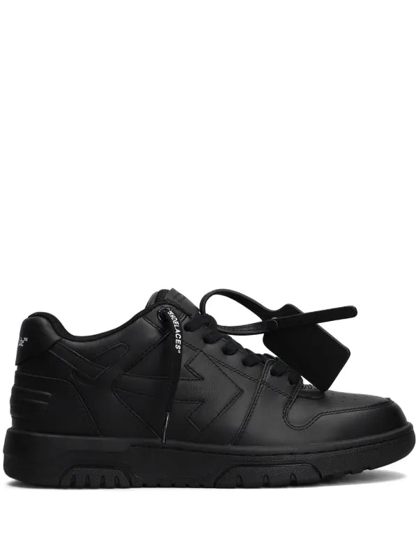 Off-White
Out Of Office leather sneakers