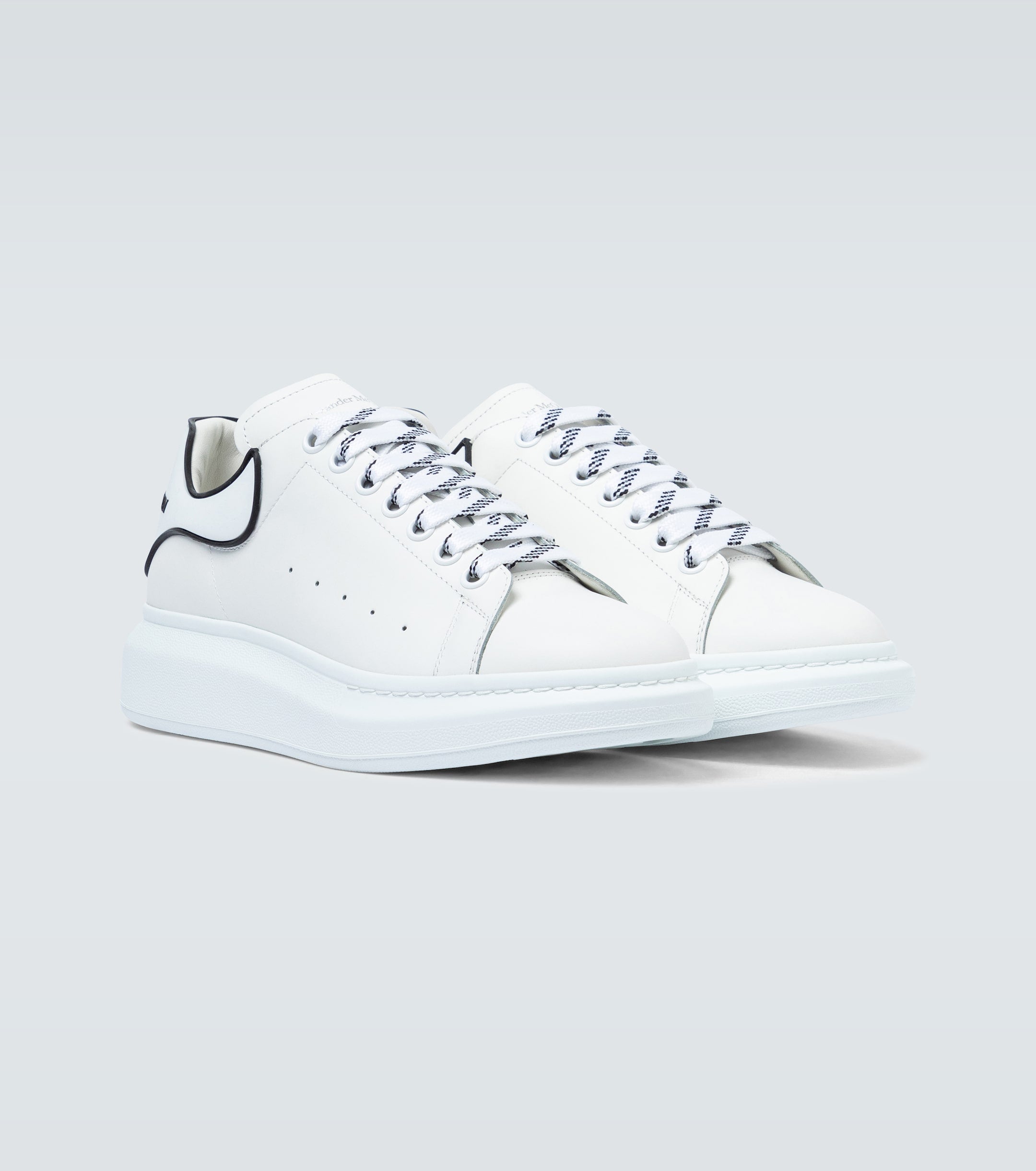 Alexander McQueen Oversized sneaker in   White/black