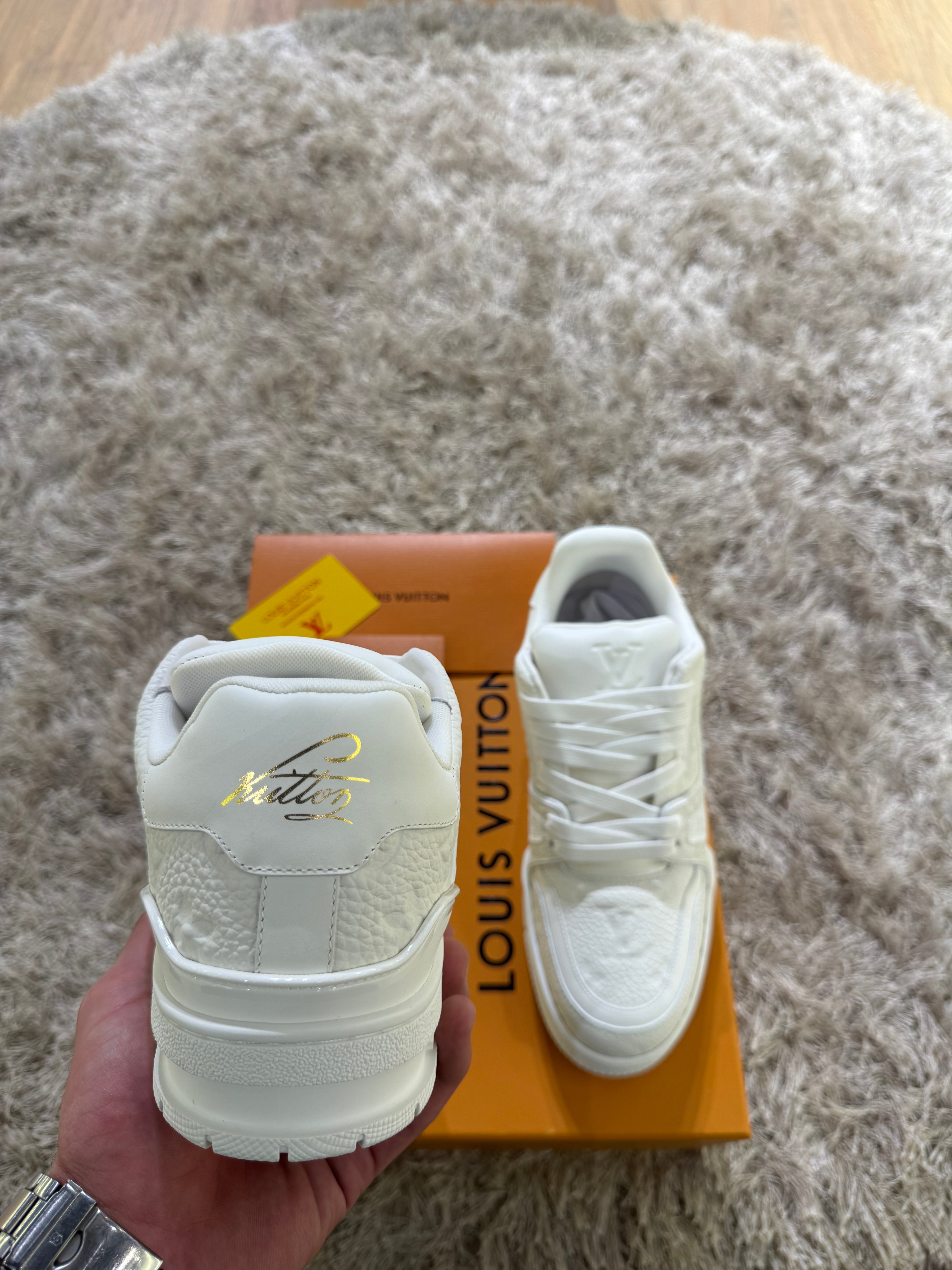 LV Trainer Sneaker white