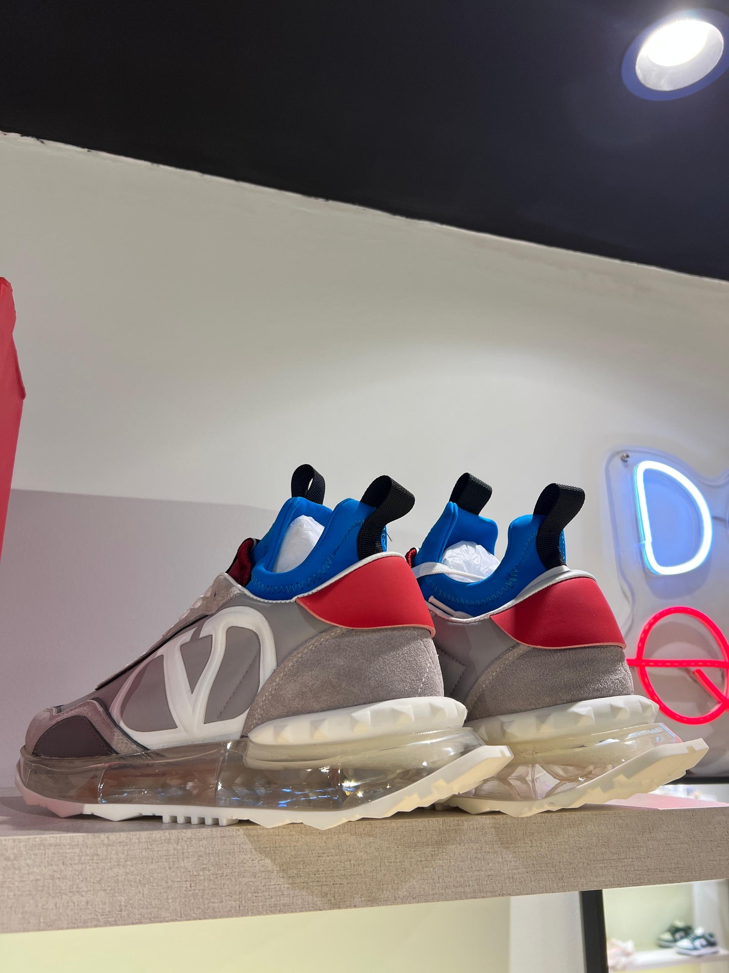 valentino garavani netrunner