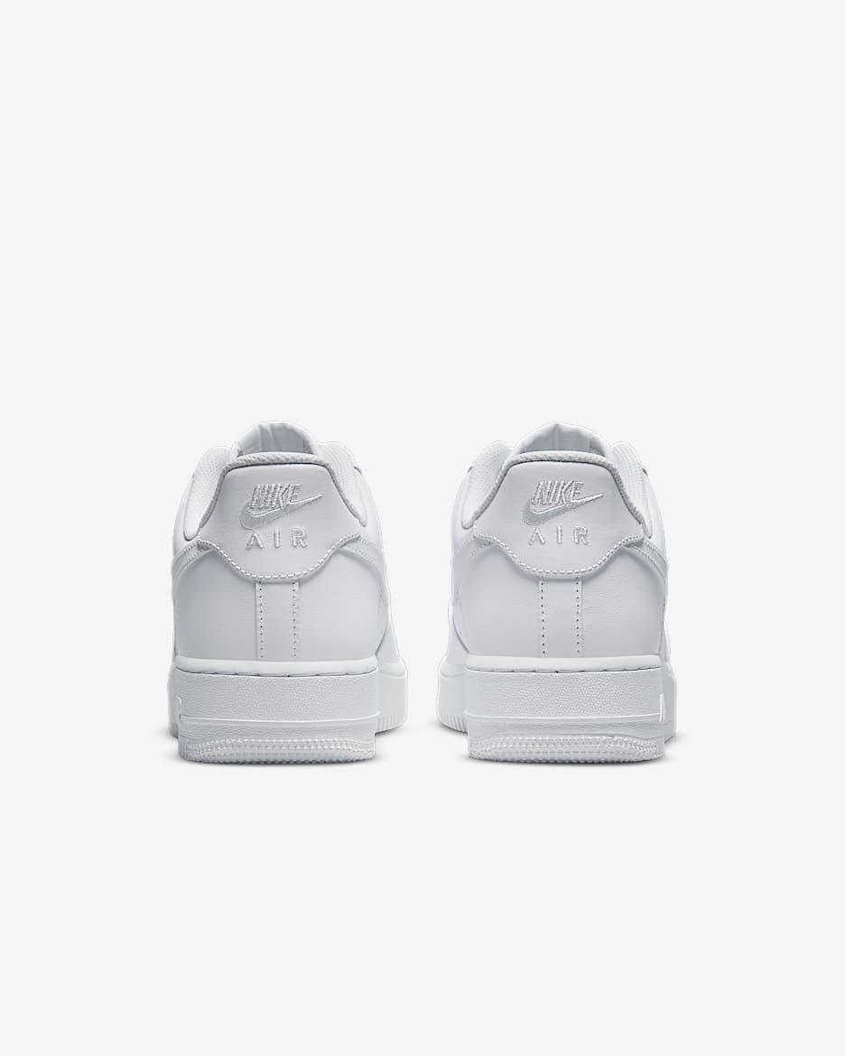 Nike Air Force 1 / white