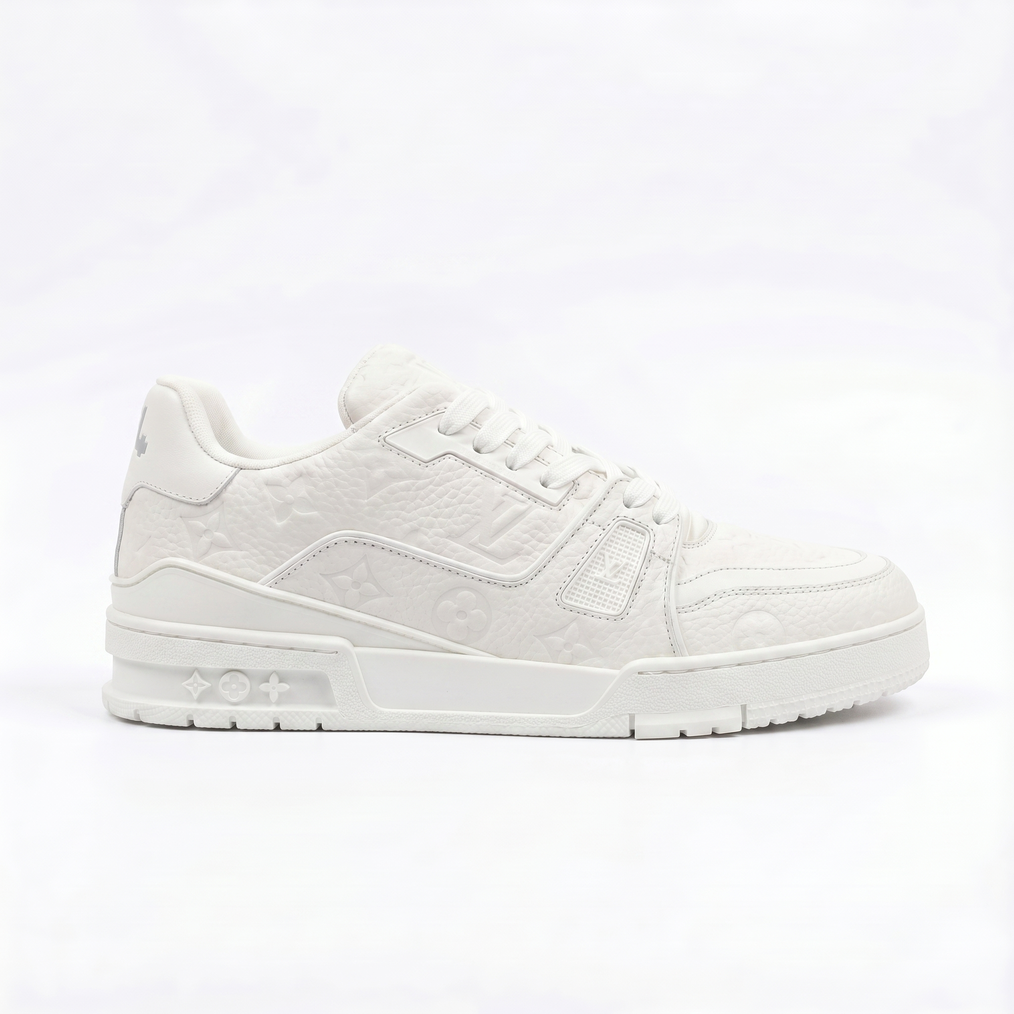 LV Trainer Sneaker white