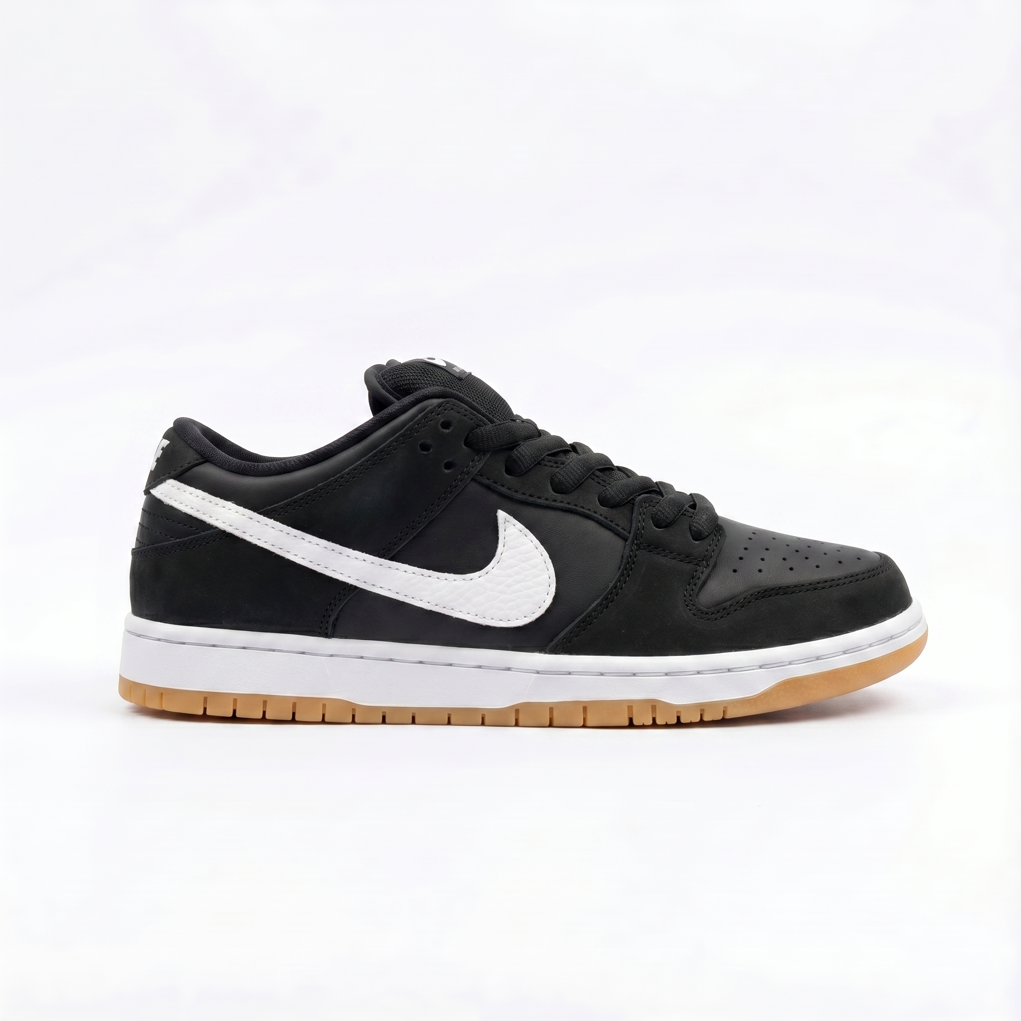 Nike Dunk Low SB Black Gum
