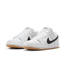 SB dunk low pro